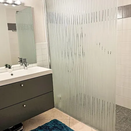 Les Alizees By Interhome Le Lavandou