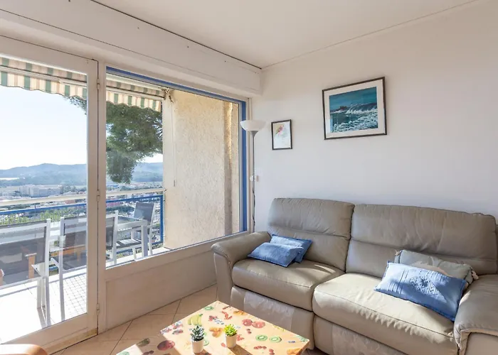 Les Alizees By Interhome Apartmán Le Lavandou