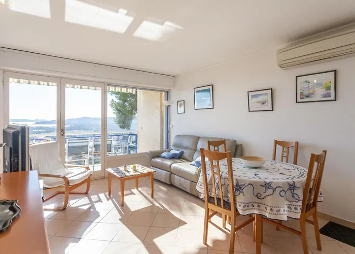 Apartmán Les Alizees By Interhome