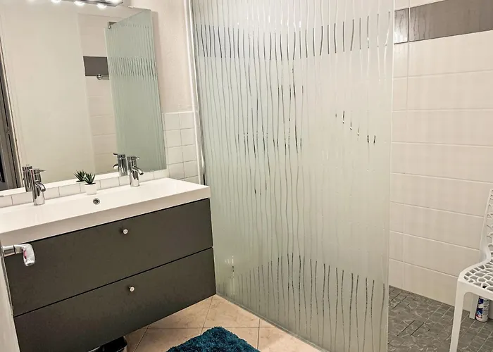 Les Alizees By Interhome Le Lavandou